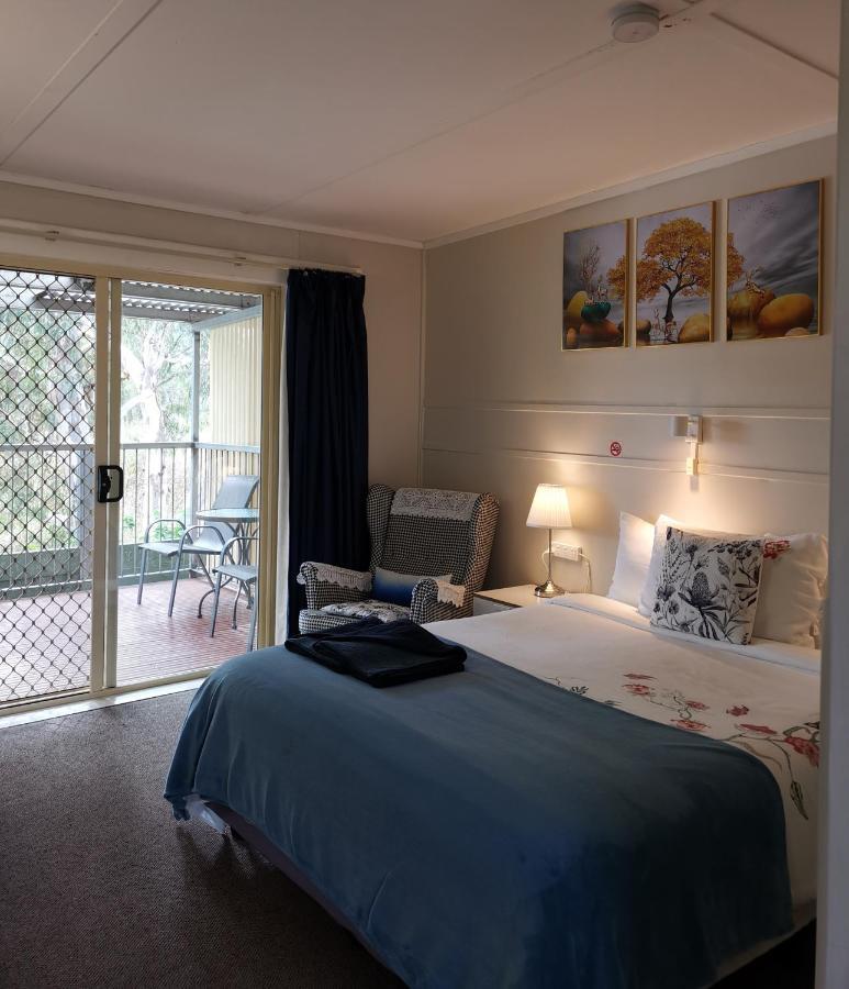 Donald Riverside Motel Екстериор снимка