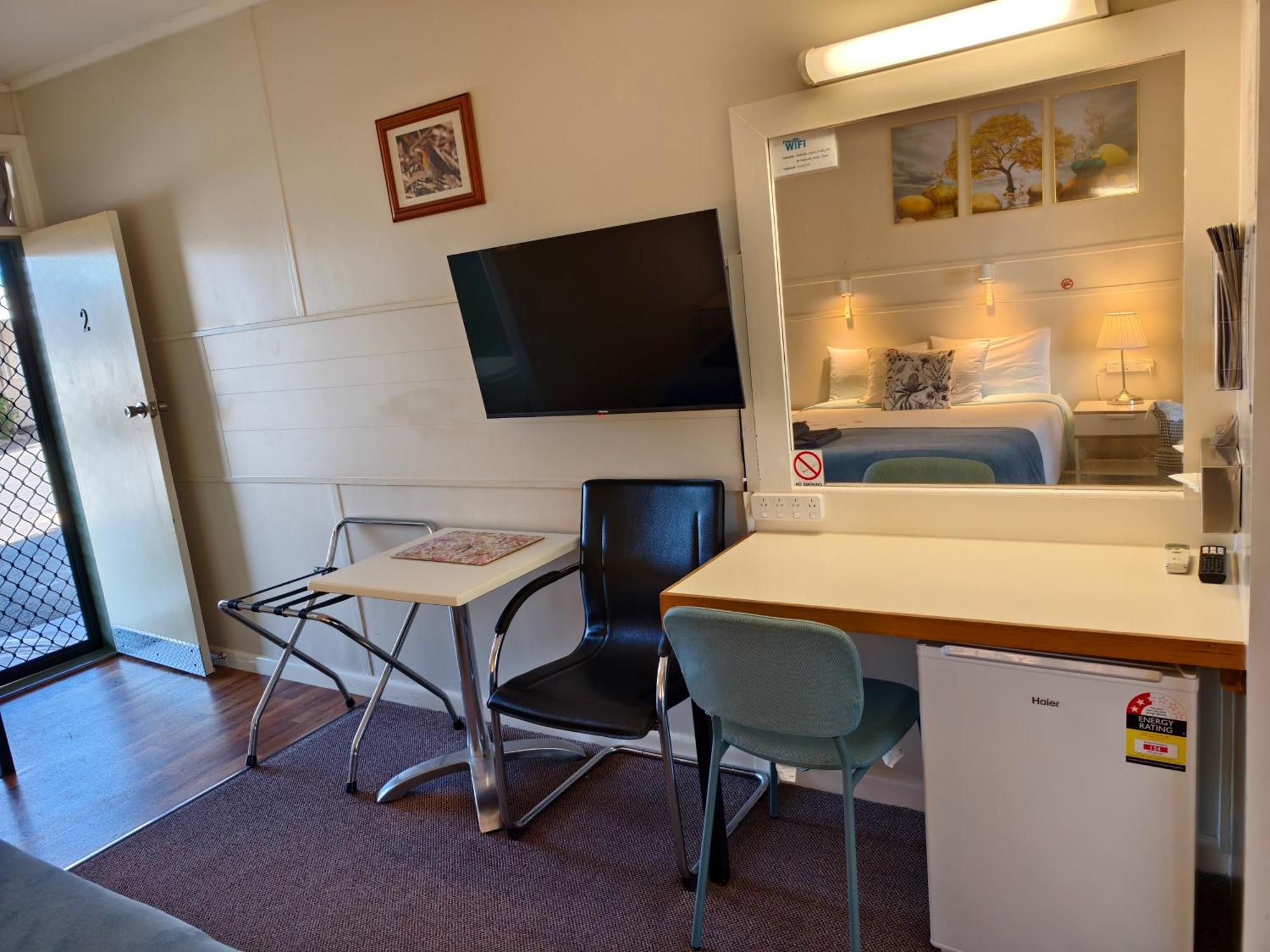 Donald Riverside Motel Екстериор снимка